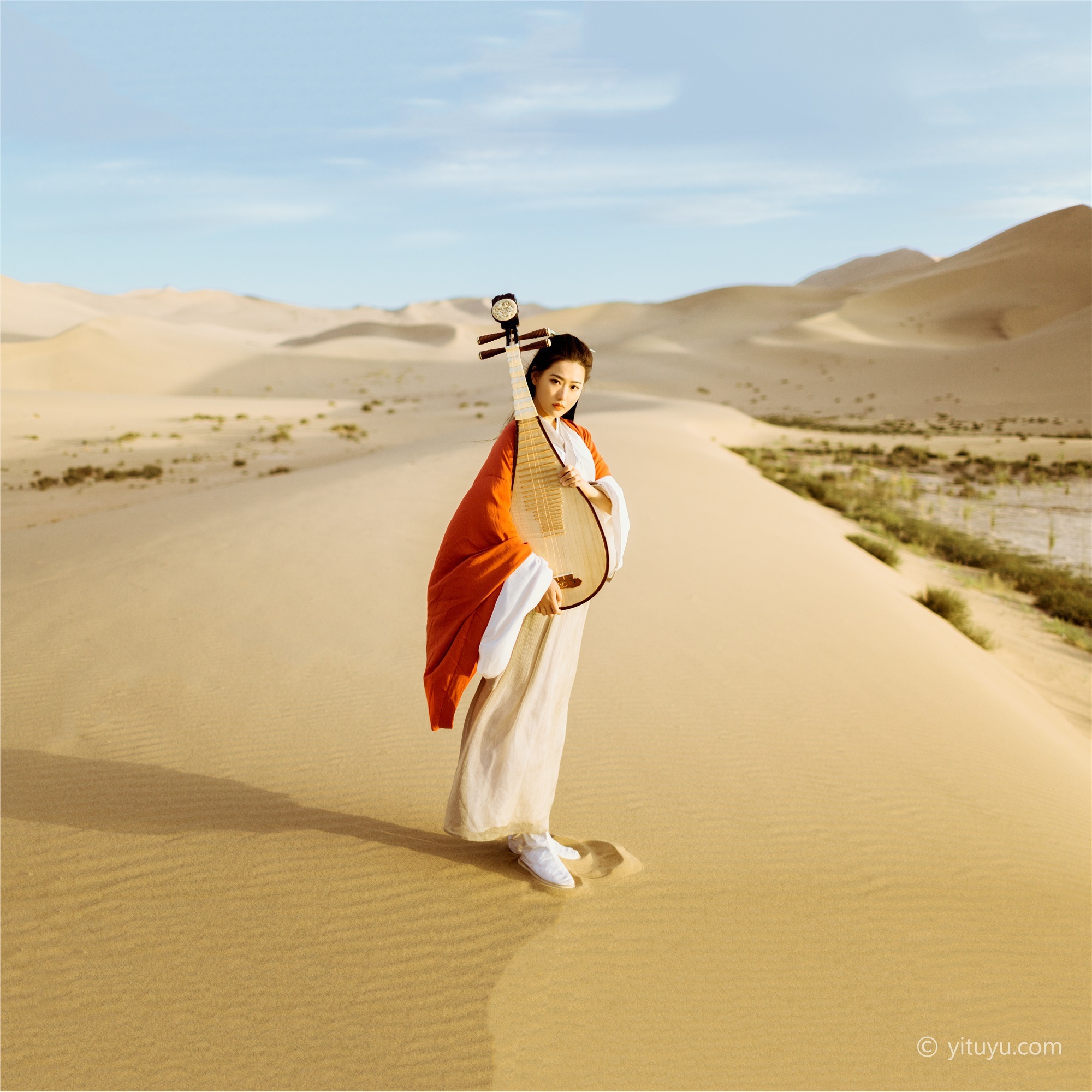 YITUYU艺图语  2021.06.30 木兰花 静静